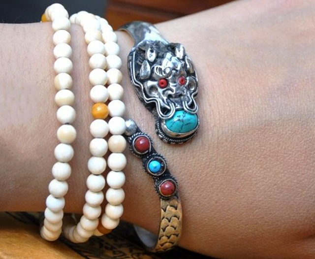 Tibetan Bangles Metal Copper D - Ethnic Fashion Com ulasan dan harga